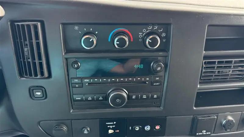 2017 Chevrolet Express LS