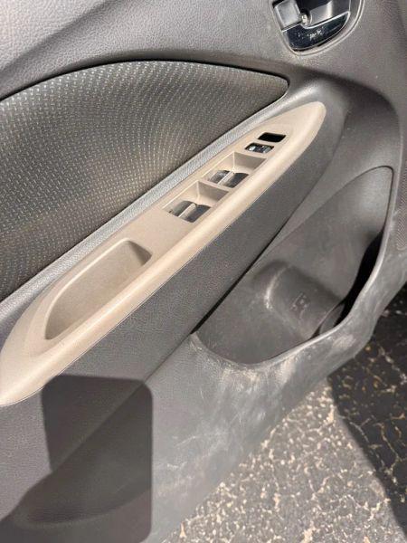 2010 Toyota Yaris Base