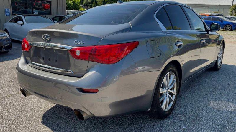 2015 INFINITI Q50 Premium
