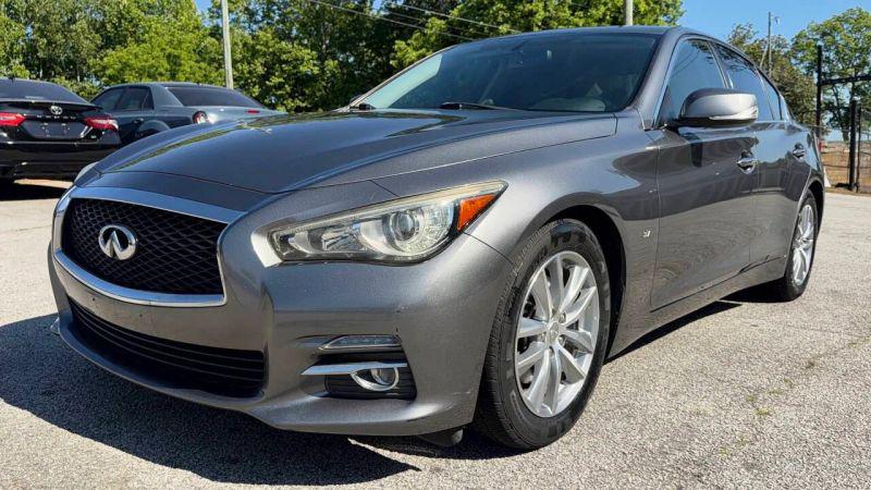 2015 INFINITI Q50 Premium