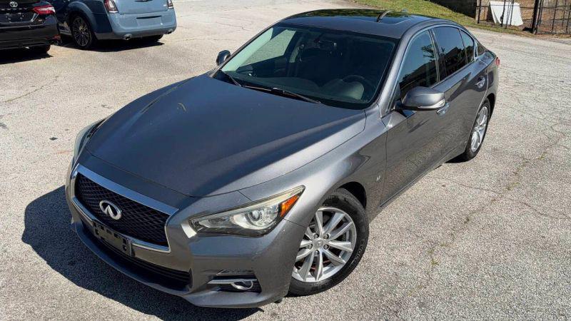 2015 INFINITI Q50 Premium