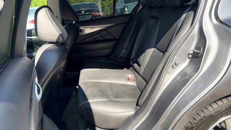 2015 INFINITI Q50 Premium