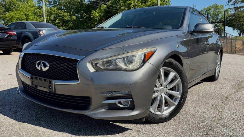 2015 INFINITI Q50 Premium