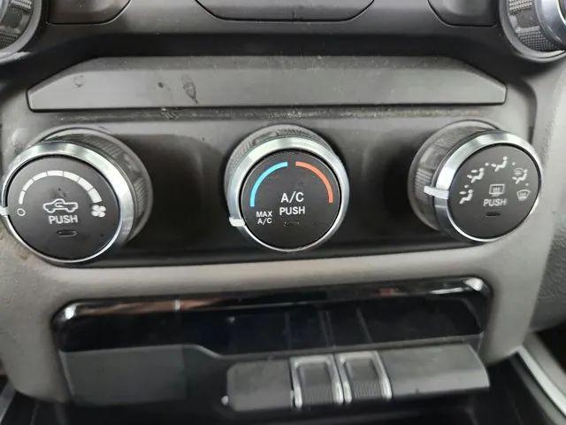 2022 Ram 1500 Big Horn Quad Cab 4x4 6'4" Box