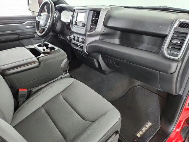 2022 Ram 1500 Big Horn Crew Cab 4x4 5'7" Box