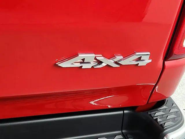 2022 Ram 1500 Big Horn Crew Cab 4x4 5'7" Box