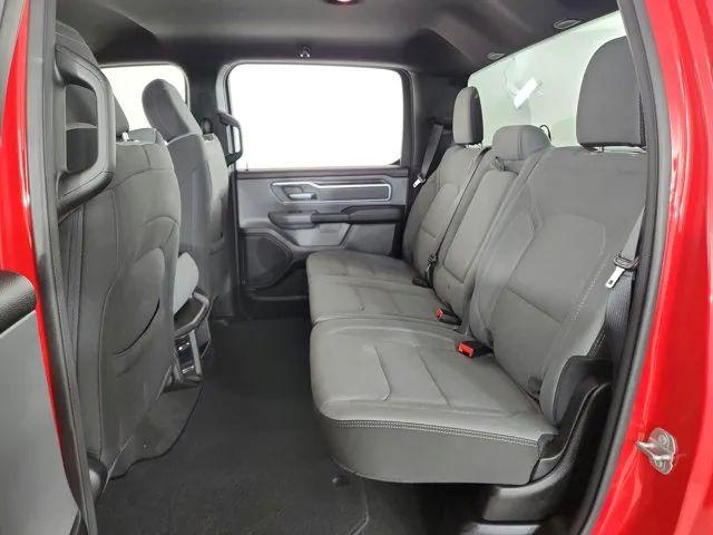 2022 Ram 1500 Big Horn Crew Cab 4x4 5'7" Box