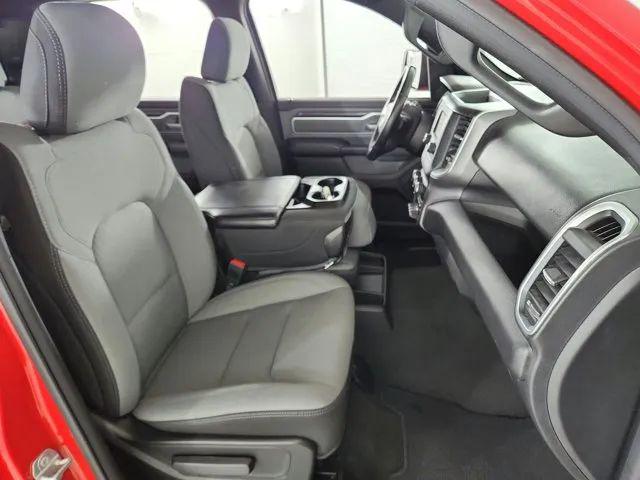 2022 Ram 1500 Big Horn Crew Cab 4x4 5'7" Box