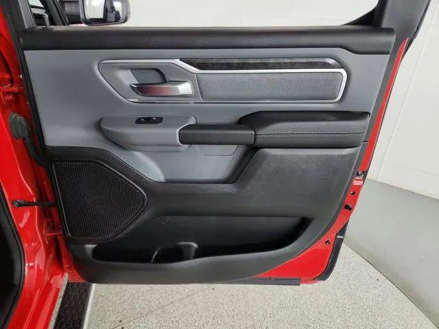 2022 Ram 1500 Big Horn Crew Cab 4x4 5'7" Box