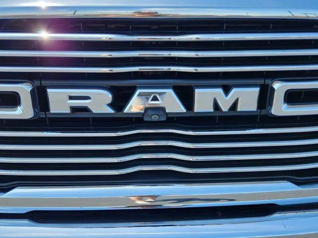 2021 Ram 3500 Laramie Crew Cab 4x4 8' Box