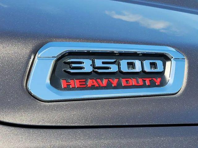 2021 Ram 3500 Laramie Crew Cab 4x4 8' Box