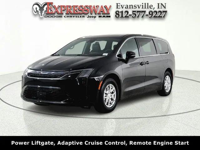 2027 Chrysler Pacifica Select for sale in Evansville, IN