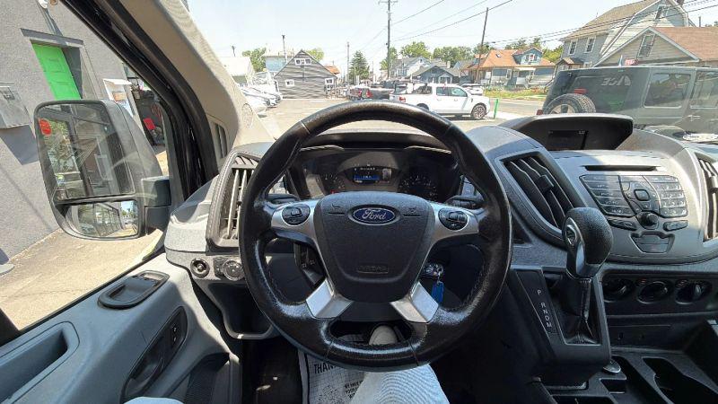 2019 Ford Transit w/60/40 Side Door w/RWB