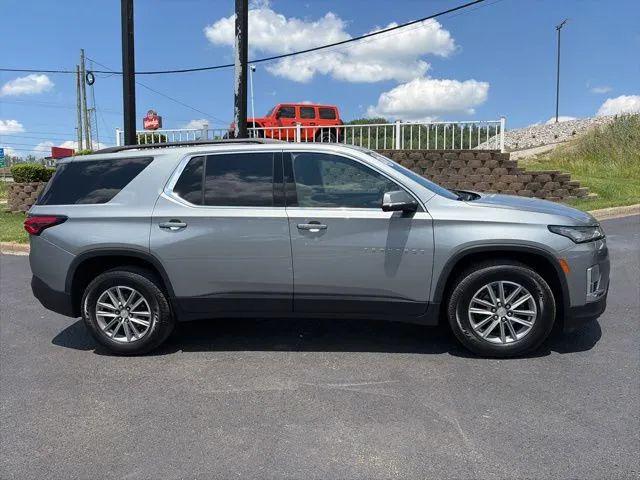 2023 Chevrolet Traverse AWD LT Cloth