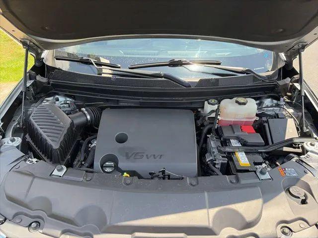 2023 Chevrolet Traverse AWD LT Cloth