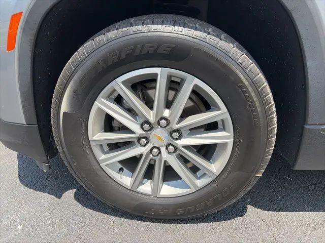 2023 Chevrolet Traverse AWD LT Cloth