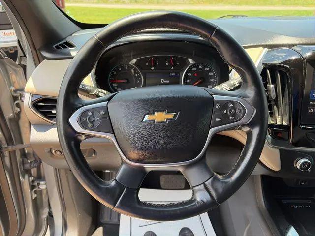2023 Chevrolet Traverse AWD LT Cloth