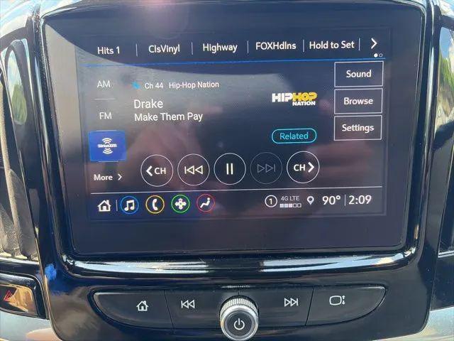 2023 Chevrolet Traverse AWD LT Cloth