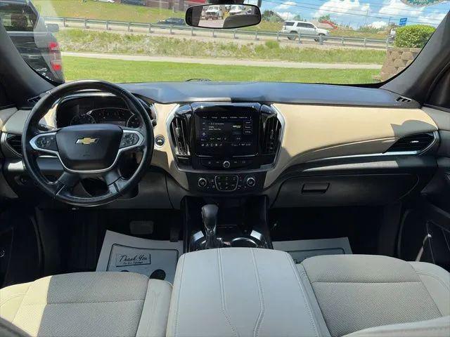 2023 Chevrolet Traverse AWD LT Cloth
