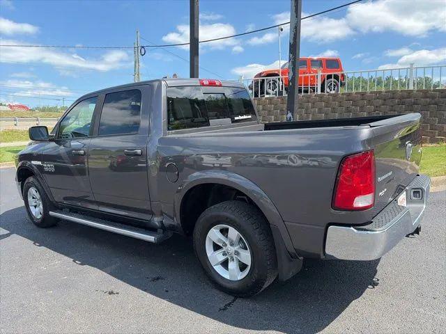2016 Ram 1500 SLT
