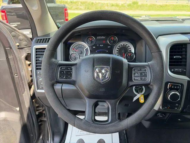 2016 Ram 1500 SLT