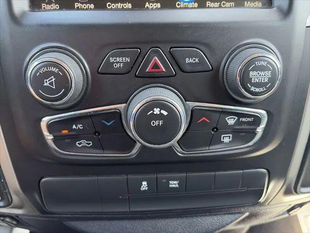 2016 Ram 1500 SLT