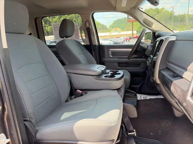 2016 Ram 1500 SLT