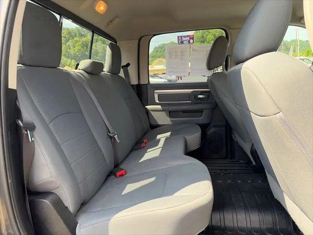 2016 Ram 1500 SLT