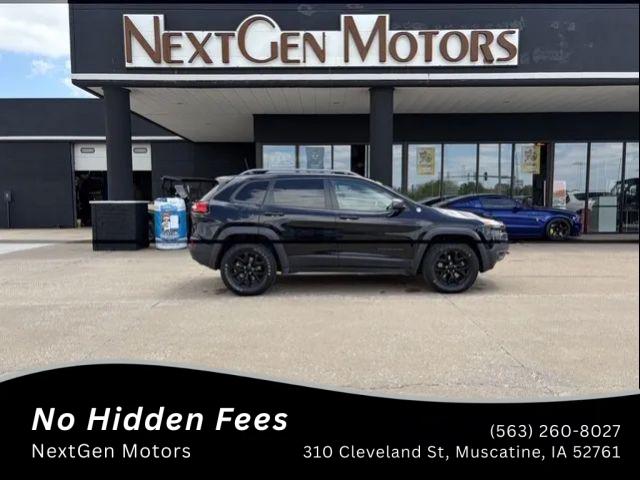 2017 Jeep Cherokee Trailhawk L Plus 4x4 for sale in Muscatine, IA