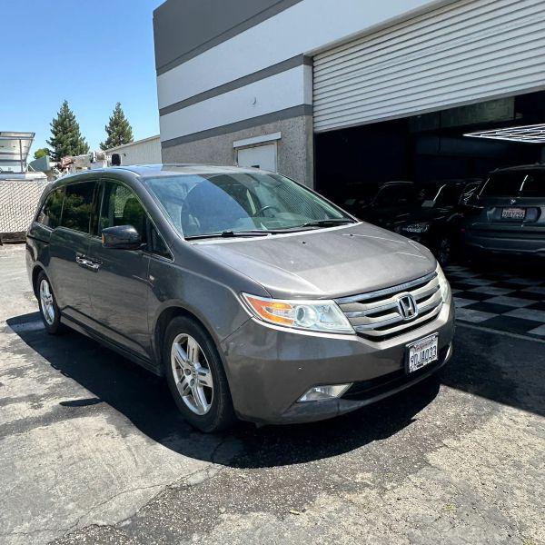 2013 Honda Odyssey Touring for sale in Fresno, CA