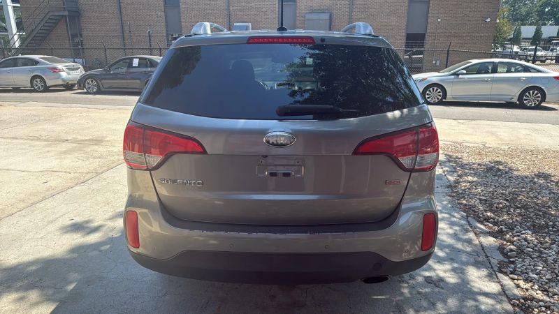2014 Kia Sorento LX