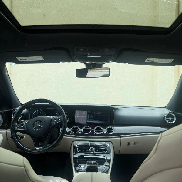 2017 Mercedes-Benz E-CLASS E 300 E 300