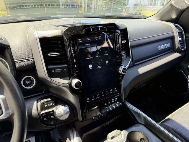 2024 Ram 1500 Laramie Crew Cab 4x4 5'7" Box