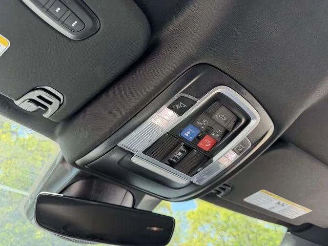 2024 Ram 1500 Laramie Crew Cab 4x4 5'7" Box