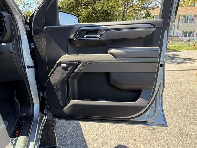 2023 Chevrolet Silverado 1500 4WD Crew Cab Short Bed ZR2