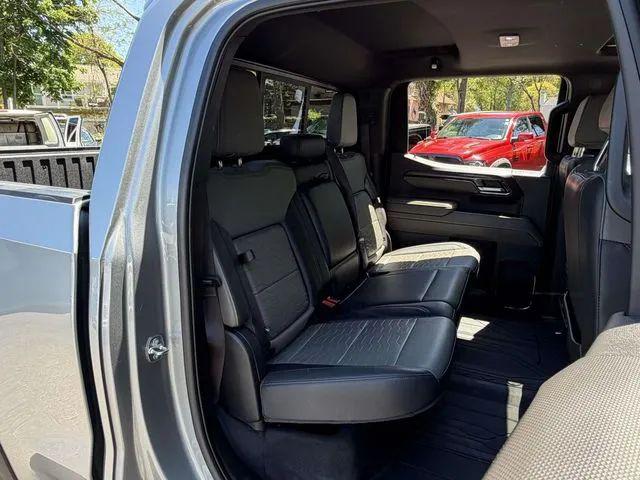 2023 Chevrolet Silverado 1500 4WD Crew Cab Short Bed ZR2