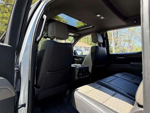 2023 Chevrolet Silverado 1500 4WD Crew Cab Short Bed ZR2