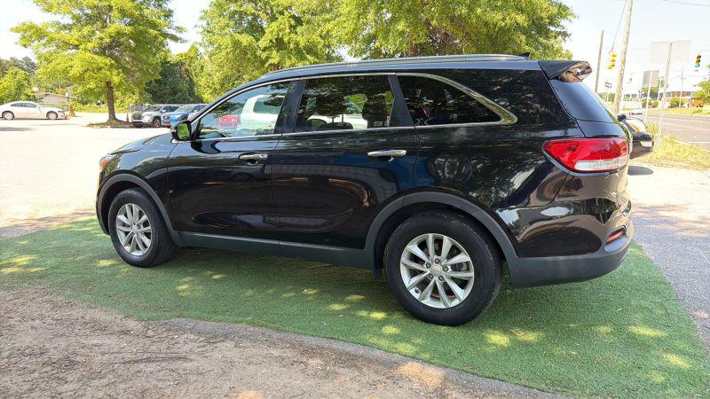 2016 Kia Sorento 2.4L LX