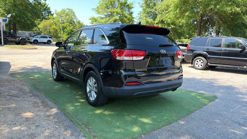 2016 Kia Sorento 2.4L LX
