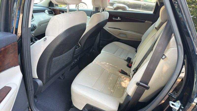 2016 Kia Sorento 2.4L LX