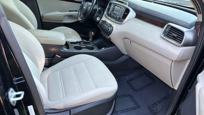 2016 Kia Sorento 2.4L LX