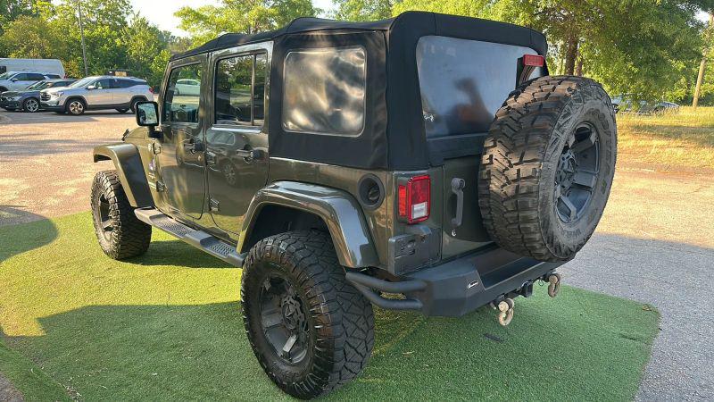2015 Jeep Wrangler Unlimited Sahara