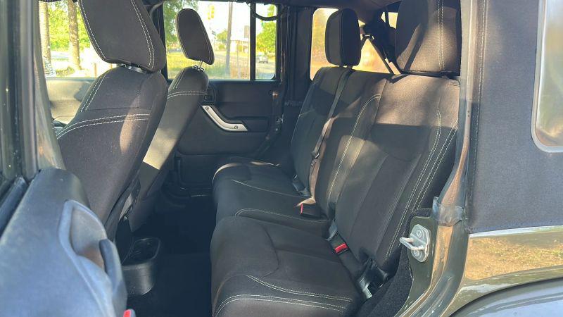 2015 Jeep Wrangler Unlimited Sahara