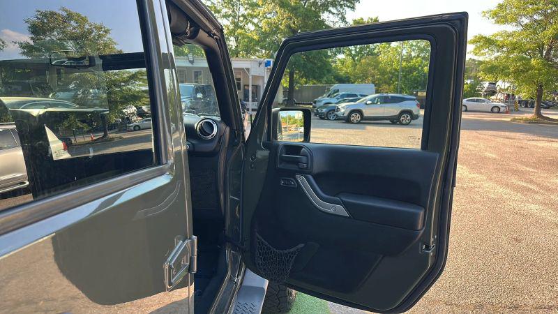 2015 Jeep Wrangler Unlimited Sahara