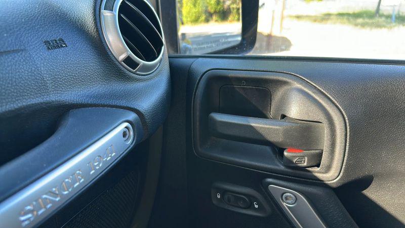 2015 Jeep Wrangler Unlimited Sahara