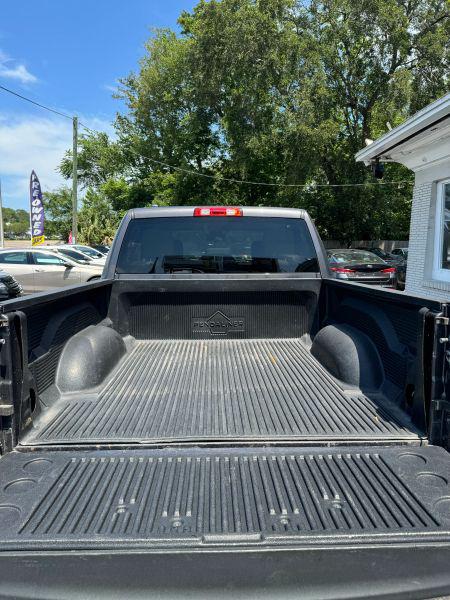 2022 Ram 1500 Classic SLT Crew Cab 4x2 5'7" Box