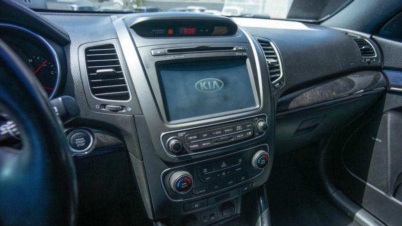 2015 Kia Sorento Limited V6