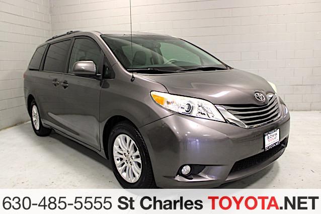 2013 Toyota Sienna's photo