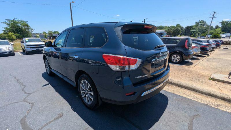 2015 Nissan Pathfinder S