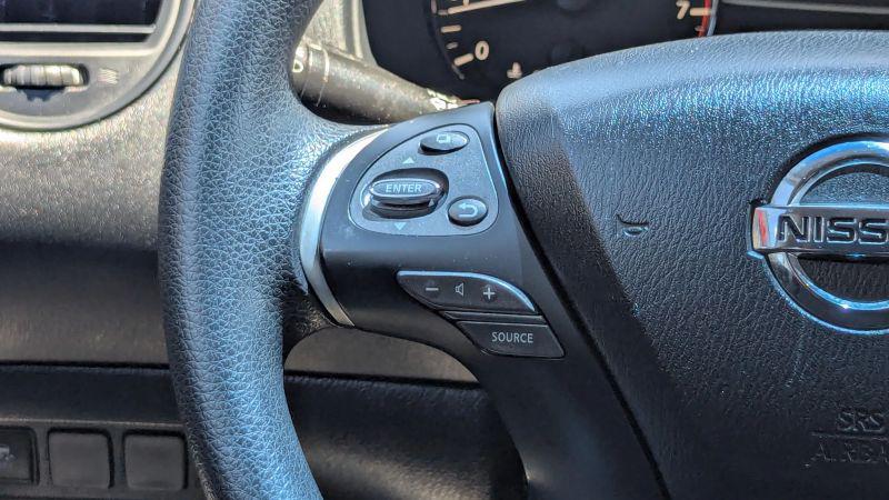 2015 Nissan Pathfinder S